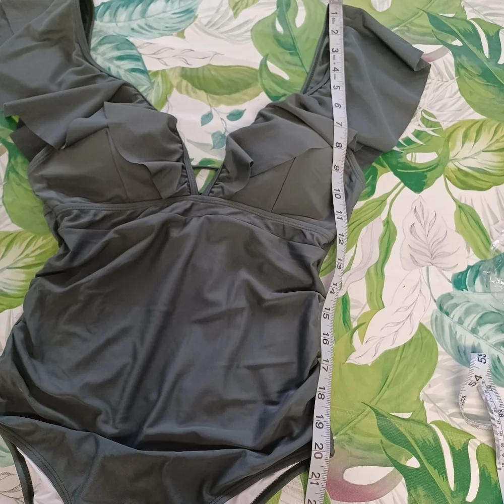HHUQ army green